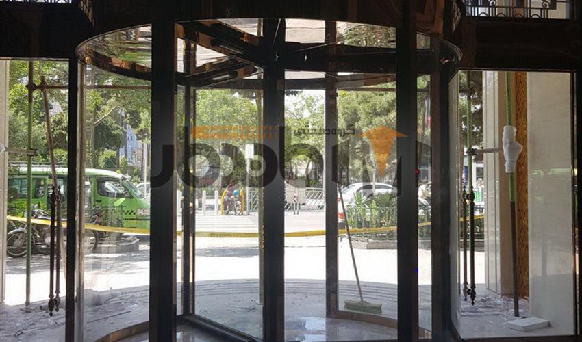 درب اتوماتیک شیشه تمام گرد (Revolving)